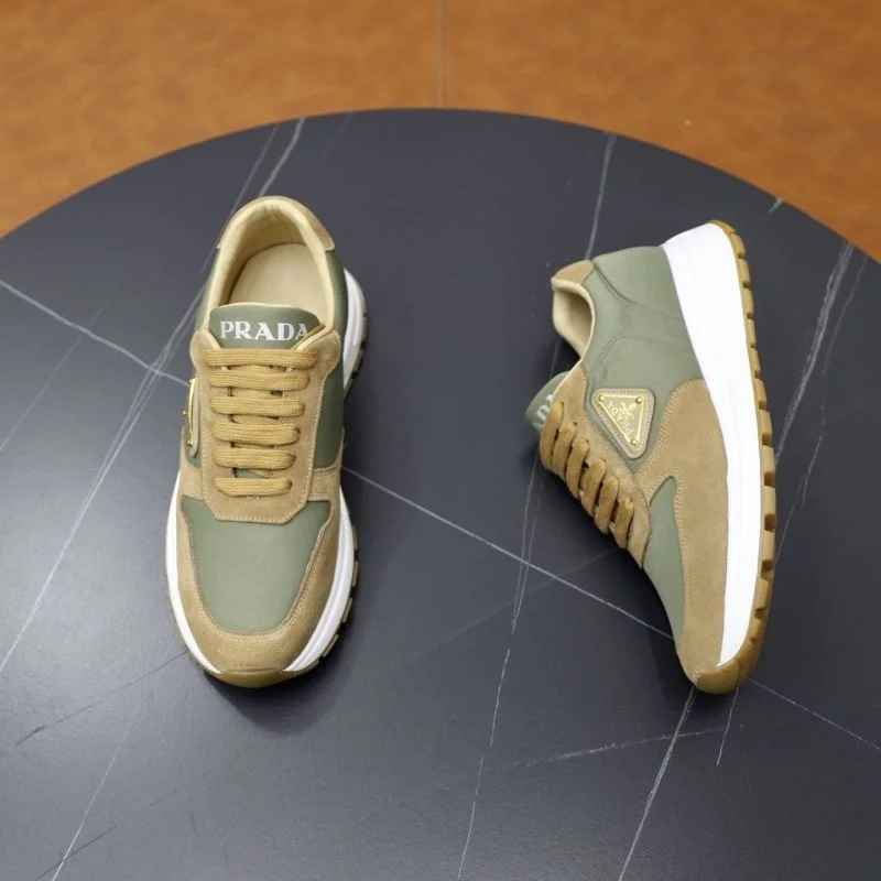 Prada Low Shoes Snug 35407