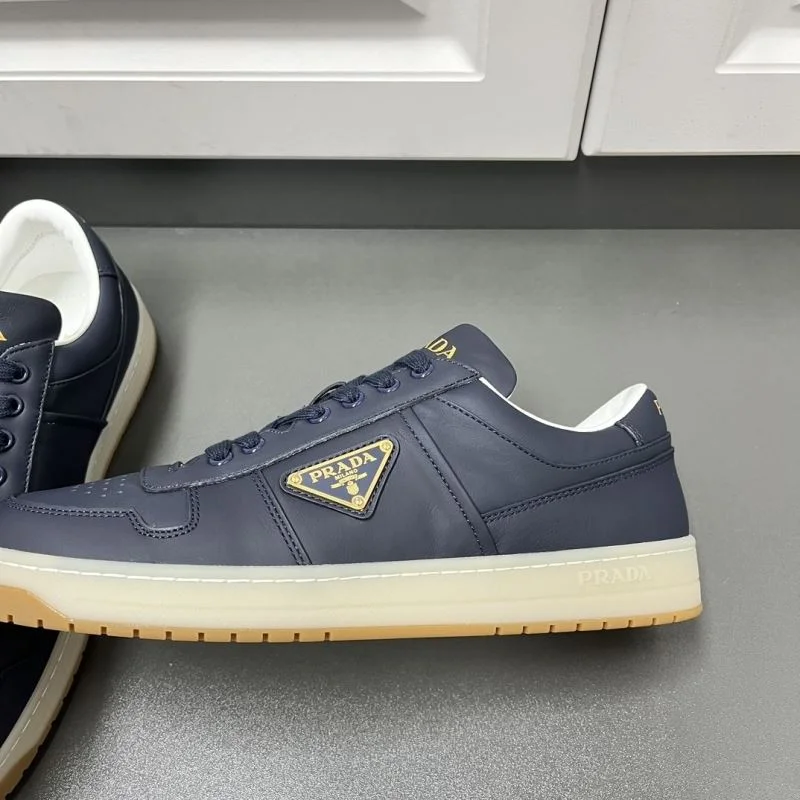 Prada Low Shoes Durable 35419