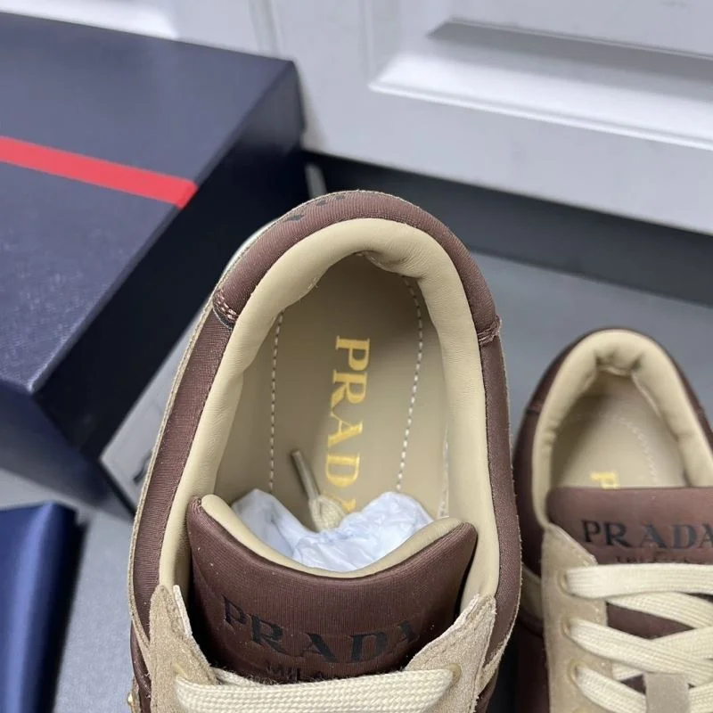 Prada Low Shoes MoistureWicking 35413