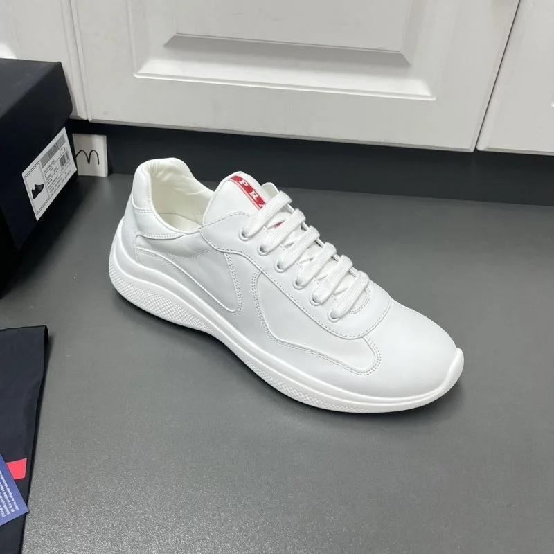 MultiPurpose Prada Low Shoes 35388