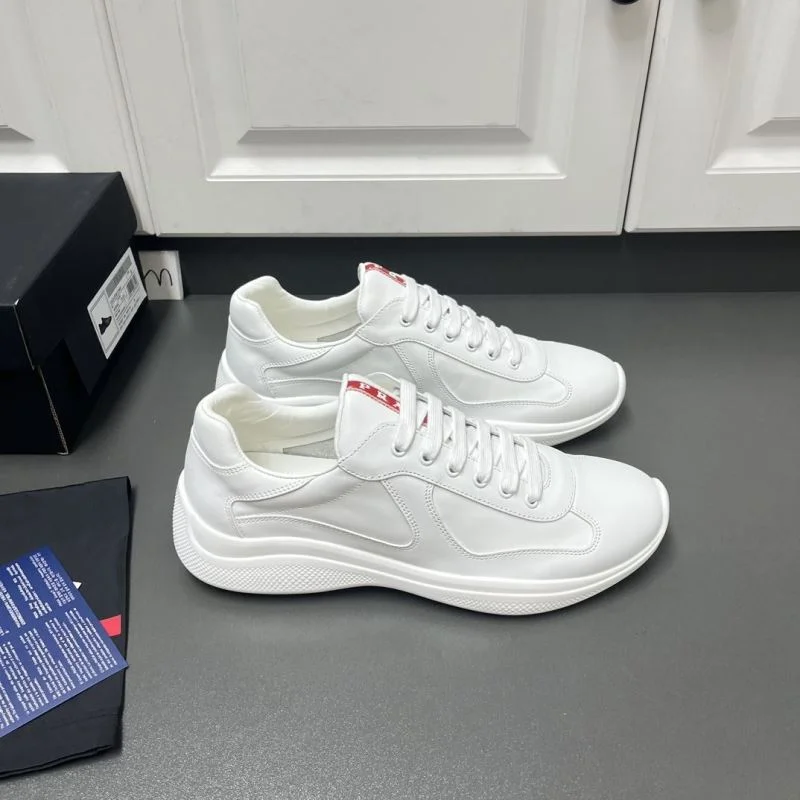 MultiPurpose Prada Low Shoes 35388