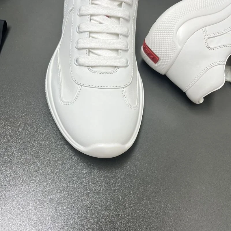 MultiPurpose Prada Low Shoes 35388