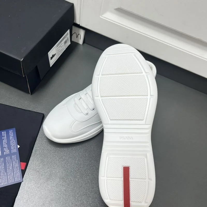 MultiPurpose Prada Low Shoes 35388