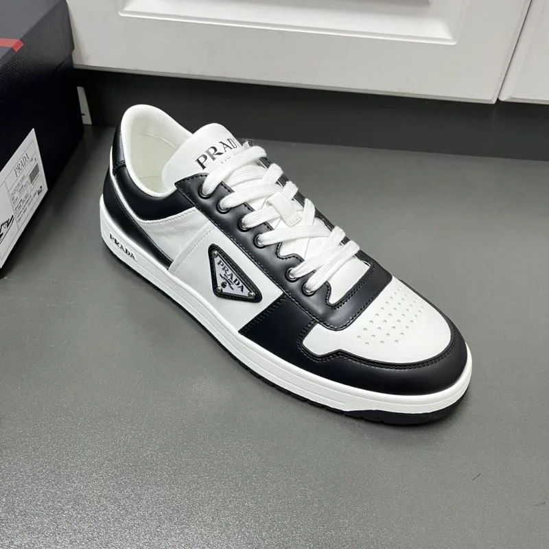 SmoothTexture Prada Low Shoes 35387