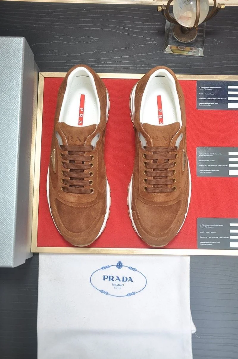 Prada Low Shoes Breathable 35383
