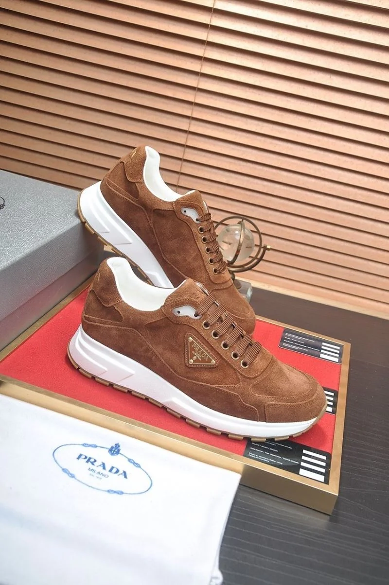 Prada Low Shoes Breathable 35383