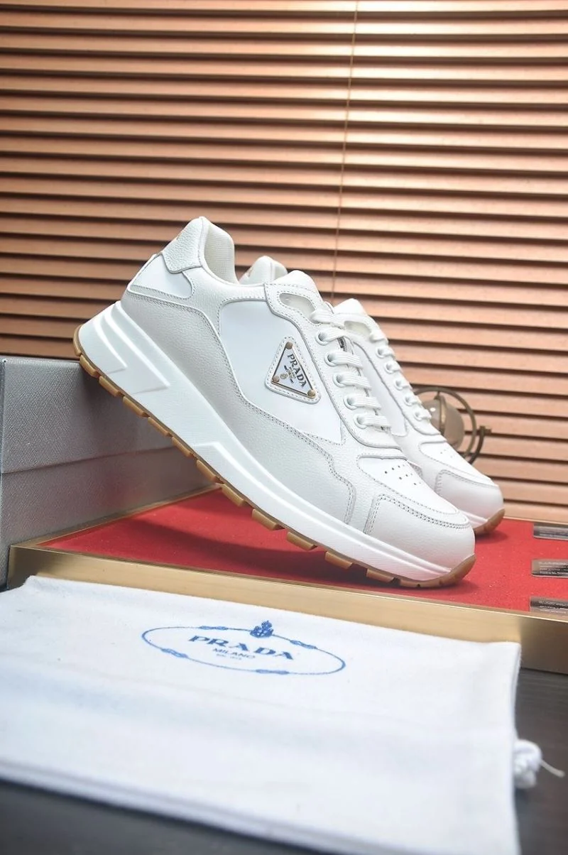 Prada Low Shoes OnTrend 35382