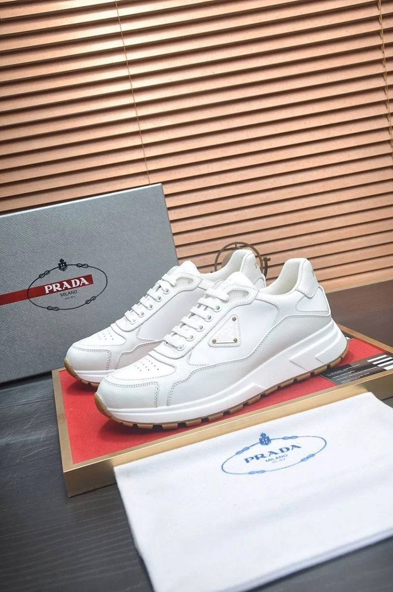 Prada Low Shoes OnTrend 35382