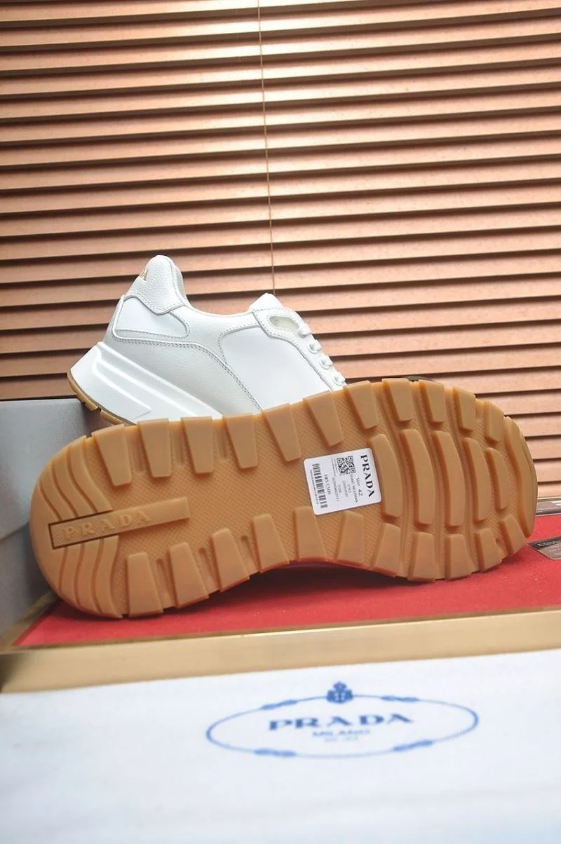 Prada Low Shoes OnTrend 35382