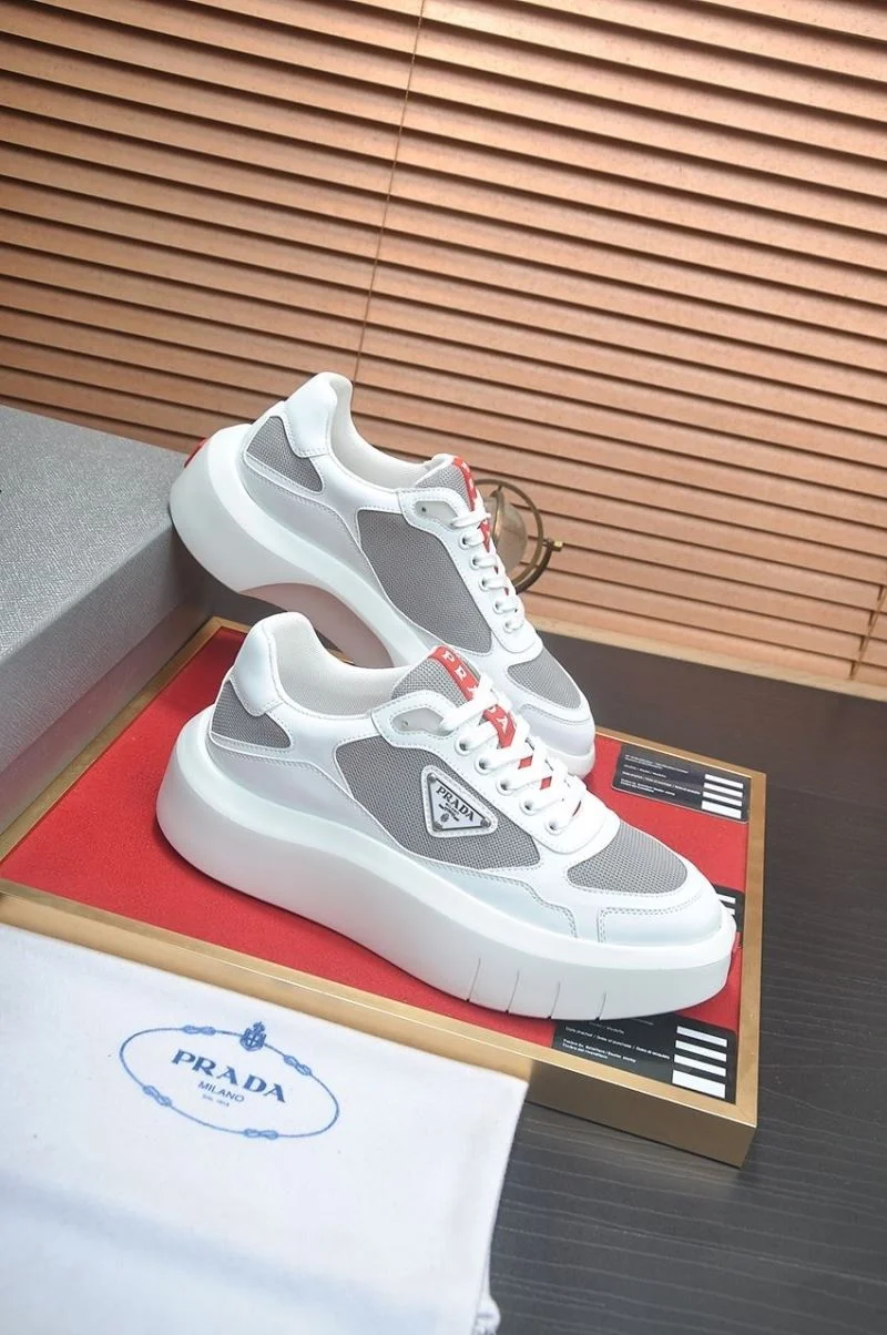 Reliable Prada Low Shoes 35379