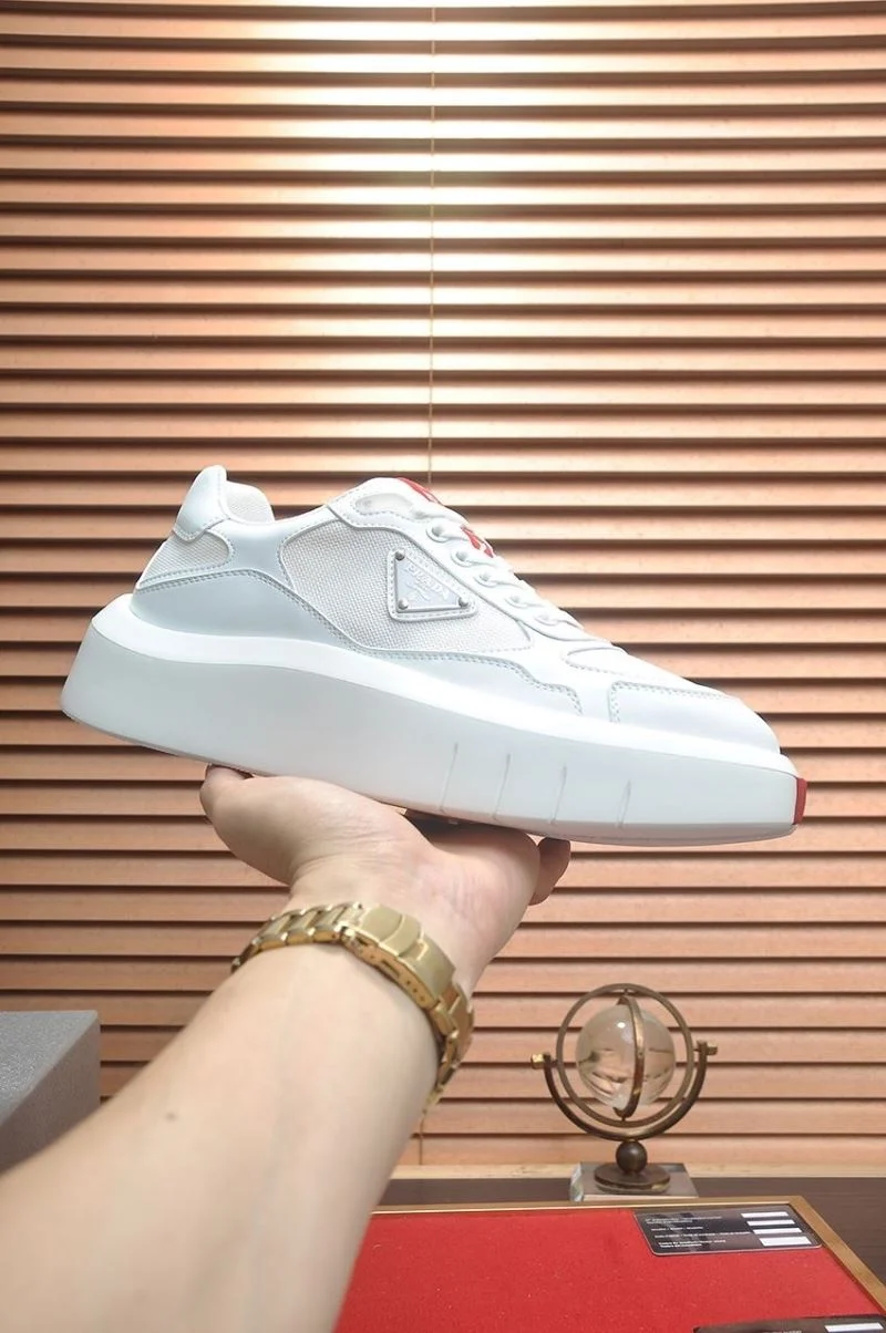 MultiPurpose Prada Low Shoes 35361