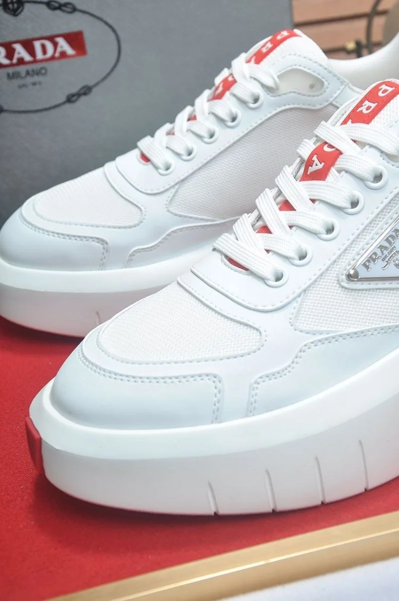 MultiPurpose Prada Low Shoes 35361