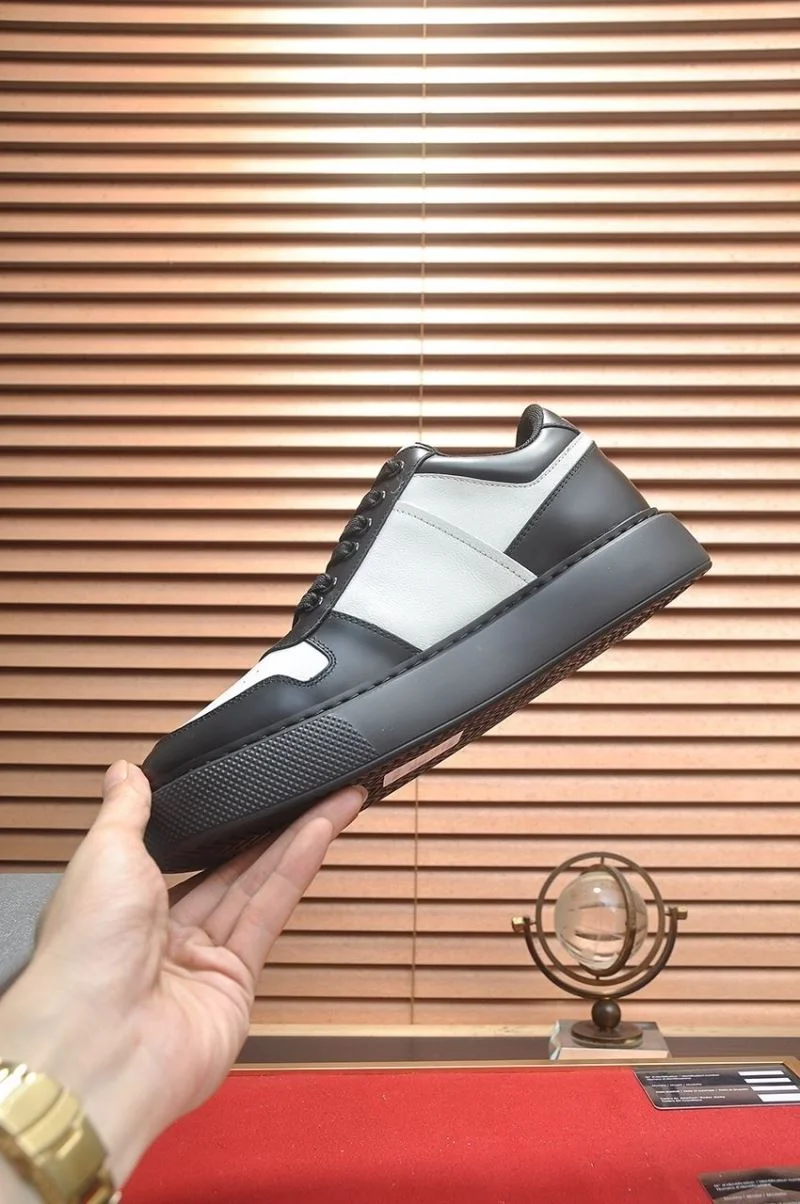 Breathable Prada Low Shoes 35356