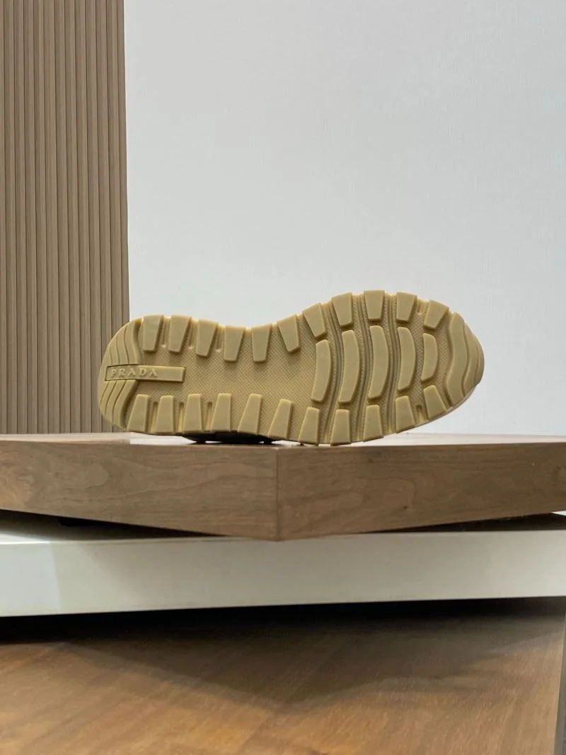 Youthful Prada Low Shoes 35370