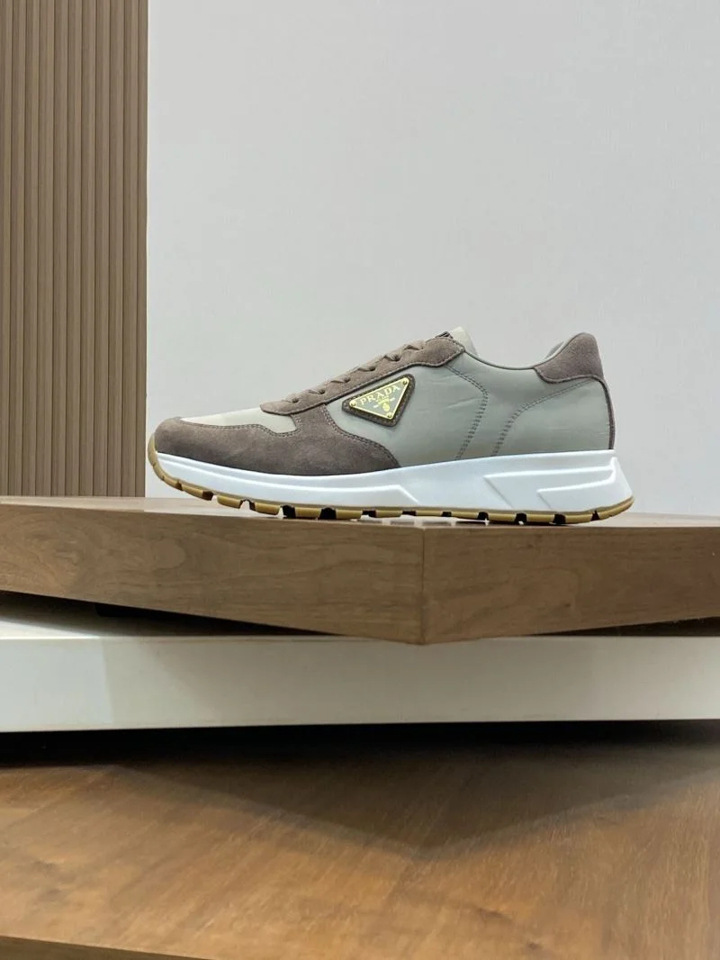 Youthful Prada Low Shoes 35367