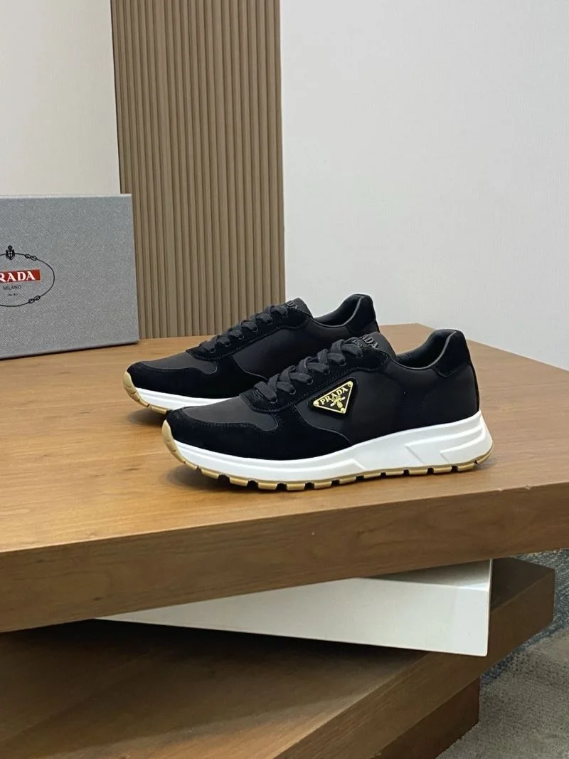 Prada Low Shoes Practical 35374