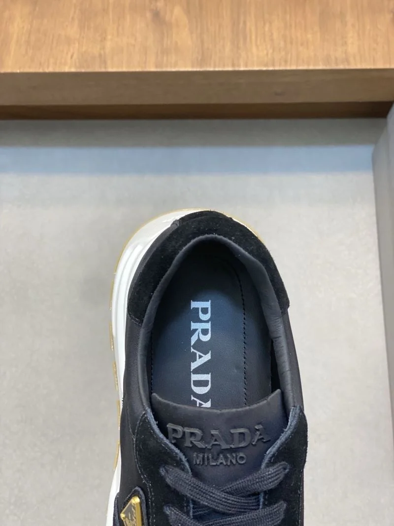 Prada Low Shoes Practical 35374