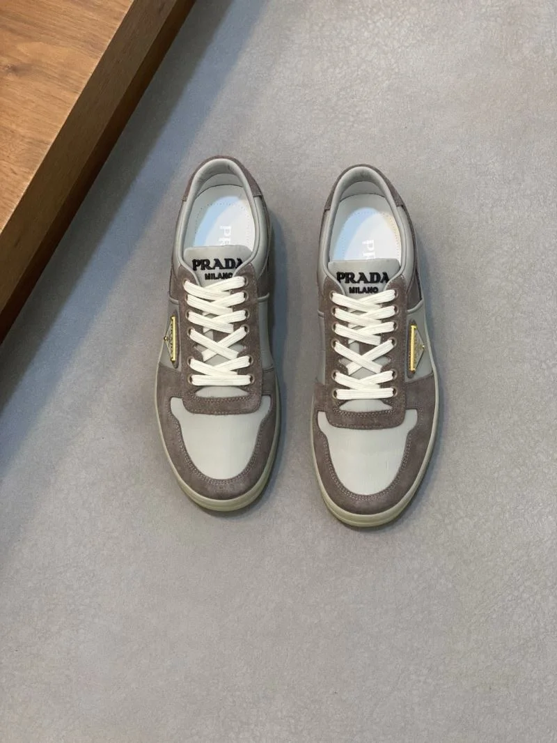Prada Low Shoes DailyWear 35357