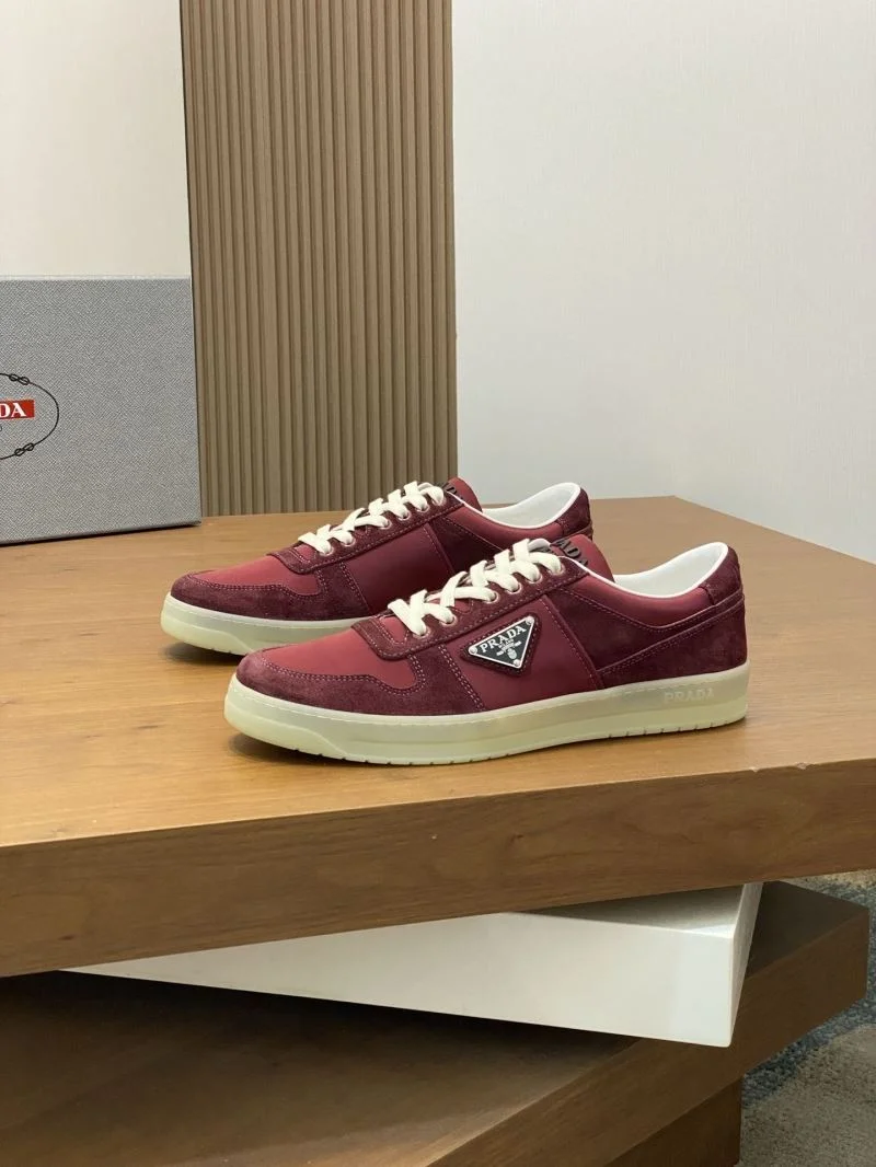 Prada Low Shoes Attractive 35368