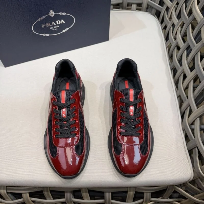 Prada Low Shoes Snug 35373