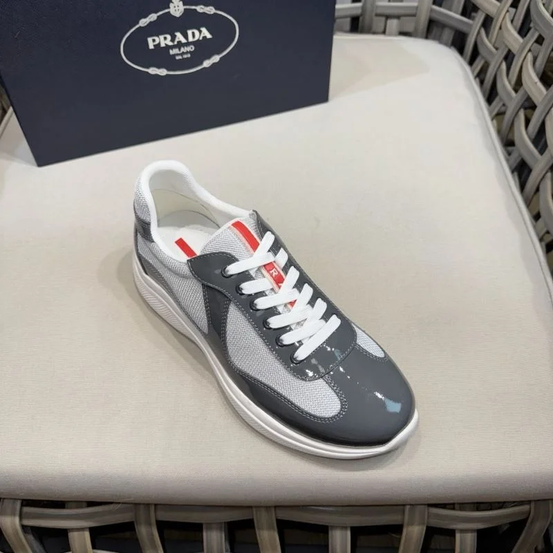 ModernLook Prada Low Shoes 35351