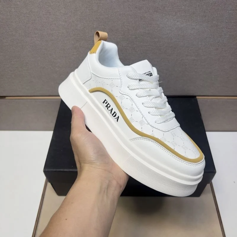 Prada Low Shoes UrbanStyle 35341