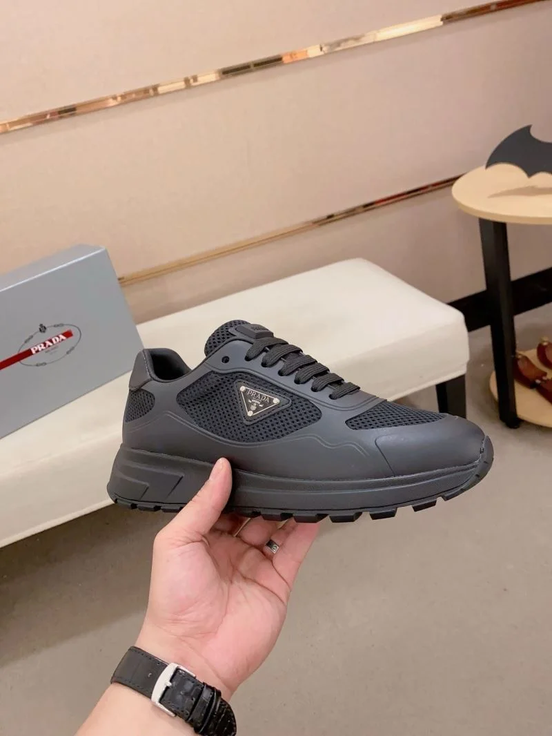 Modern Prada Low Shoes 35330