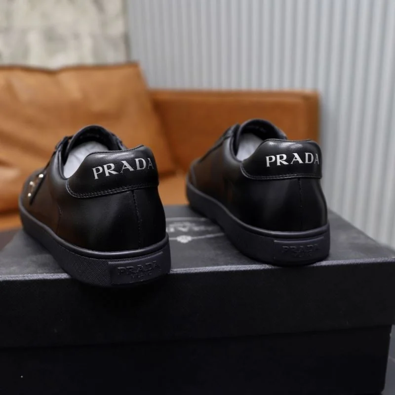 Prada Low Shoes Original 35333