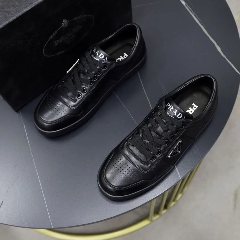 SoftTouch Prada Low Shoes 35328
