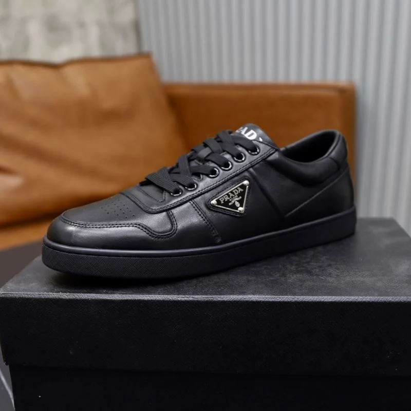 SoftTouch Prada Low Shoes 35328