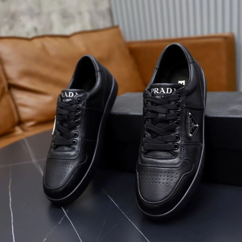 SoftTouch Prada Low Shoes 35328