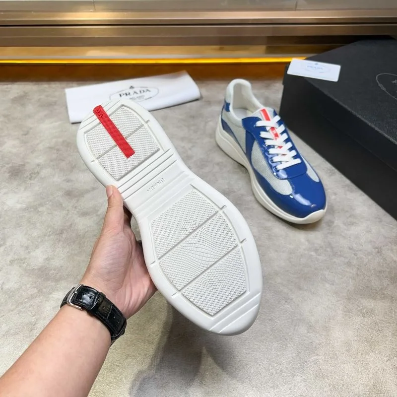 Original Prada Low Shoes 35324