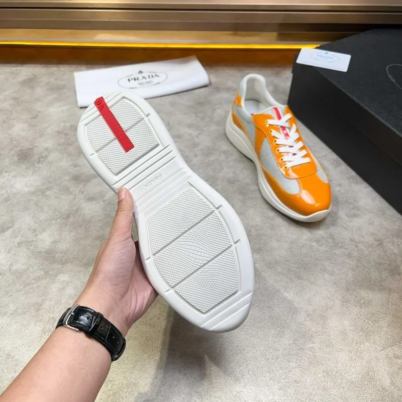 Prada Low Shoes EyeCatching 35319