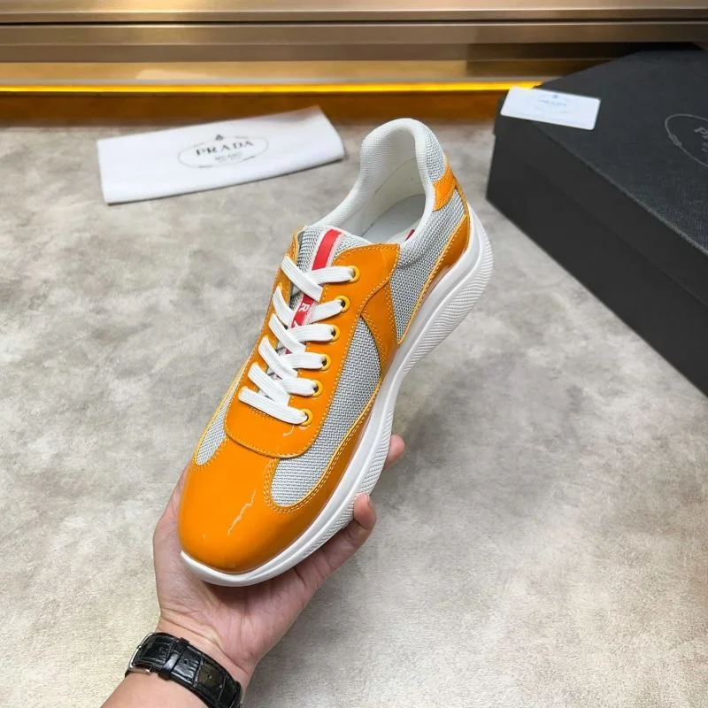 Prada Low Shoes EyeCatching 35319