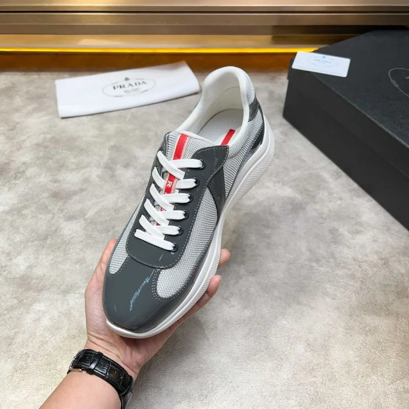 Prada Low Shoes Premium 35322