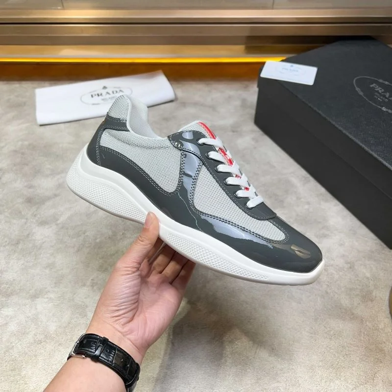 Prada Low Shoes Premium 35322