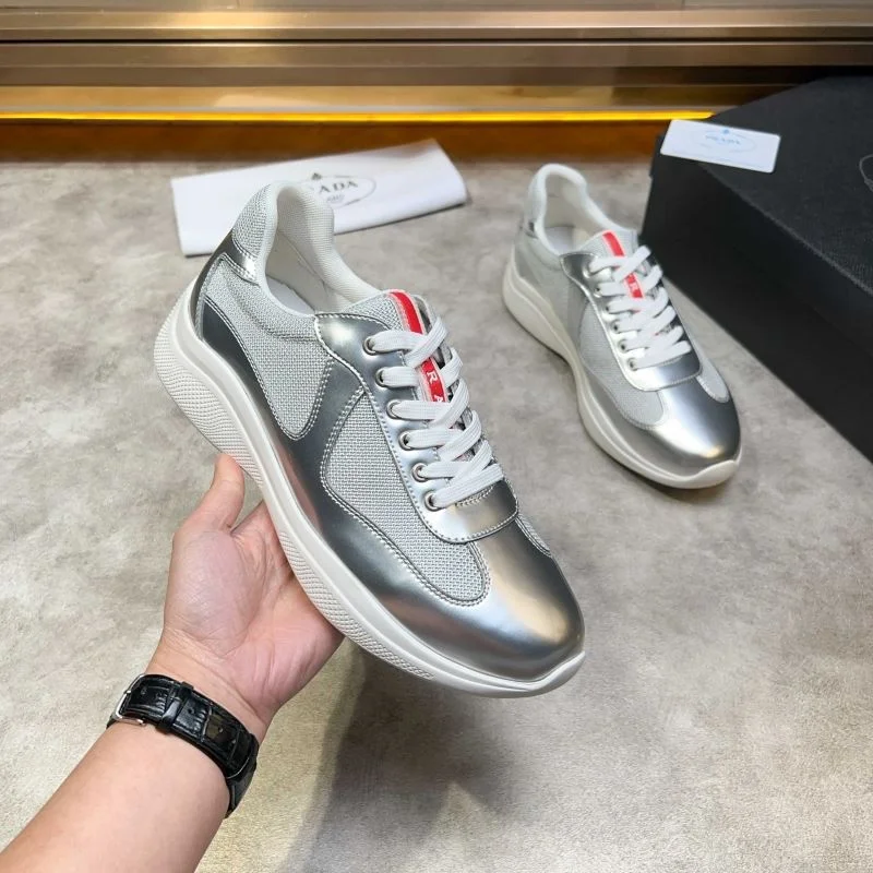 Attractive Prada Low Shoes 35309