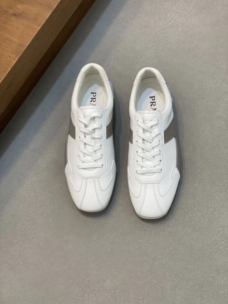 Modern Prada Low Shoes 35310