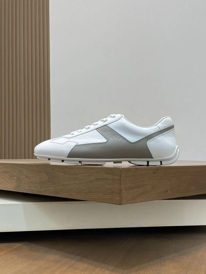 Modern Prada Low Shoes 35310
