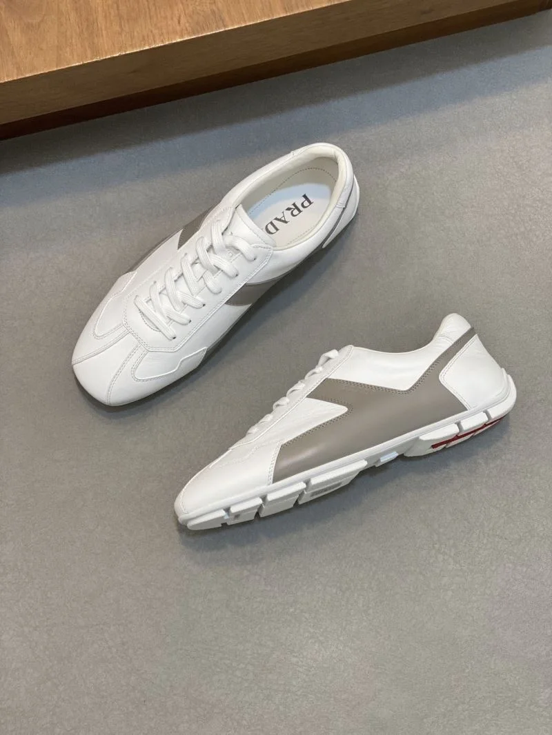 Modern Prada Low Shoes 35310