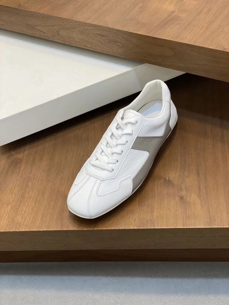 Modern Prada Low Shoes 35310