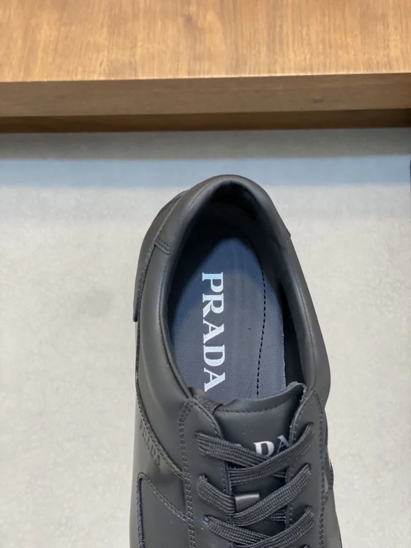 OdorResistant Prada Low Shoes 35306