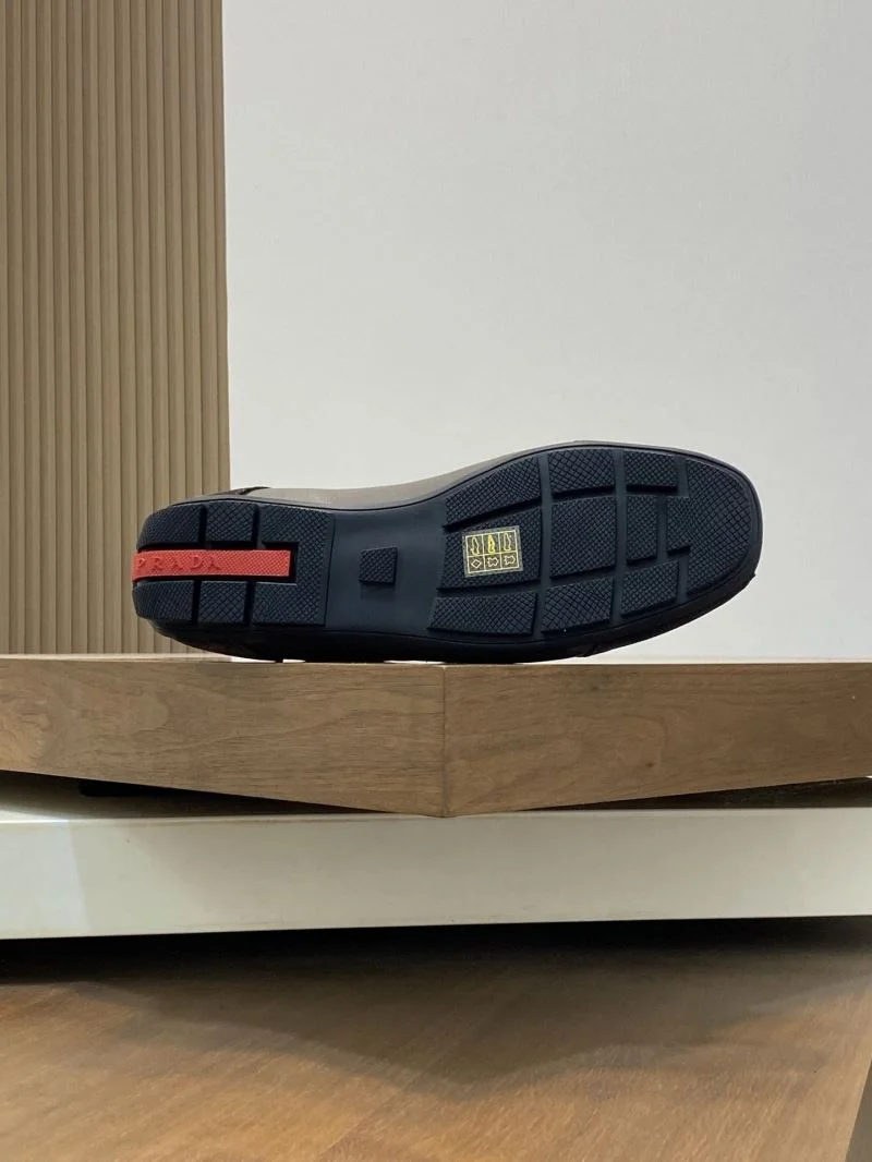 Trendy Prada Low Shoes 35303