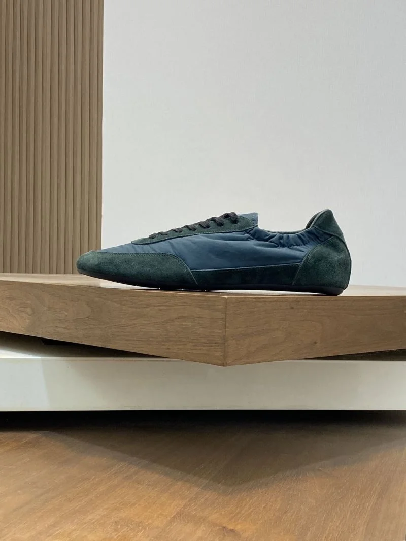 Prada Low Shoes Timeless 35311