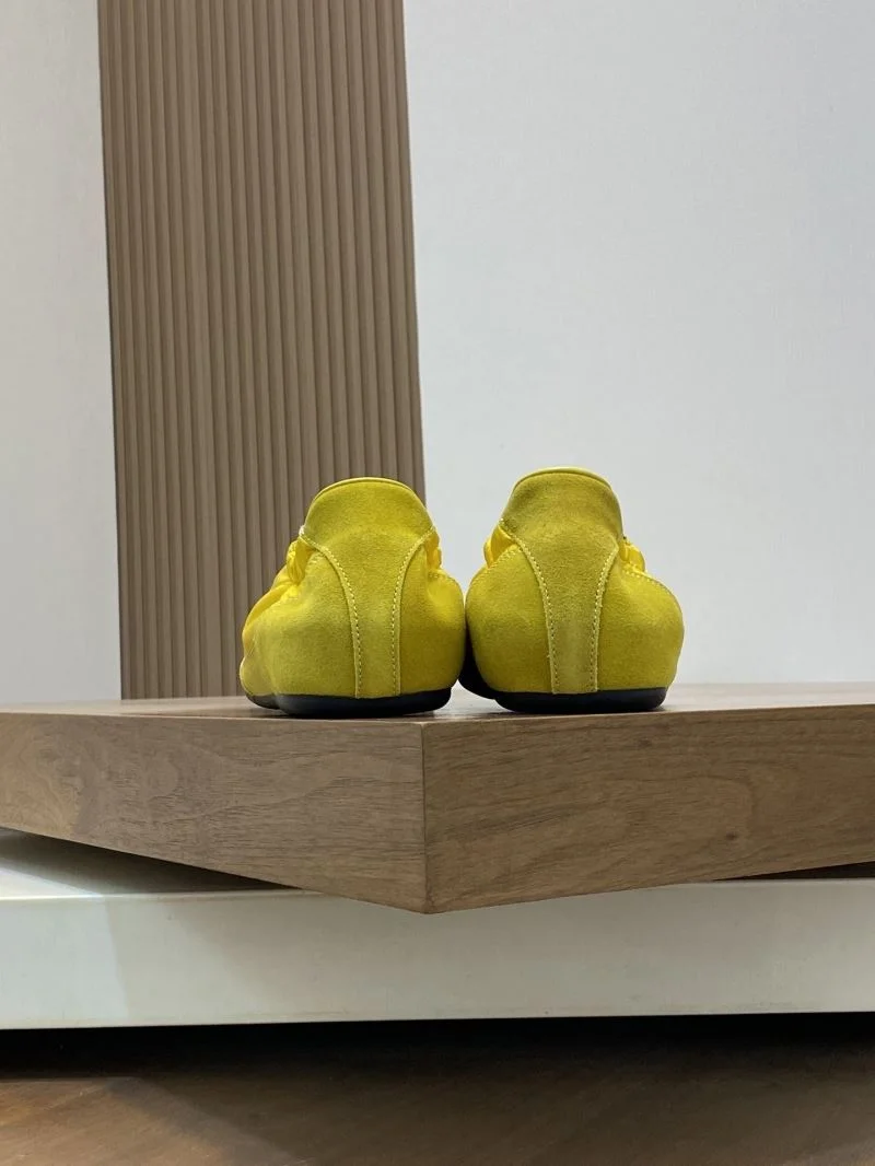 Prada Low Shoes Affordable 35301