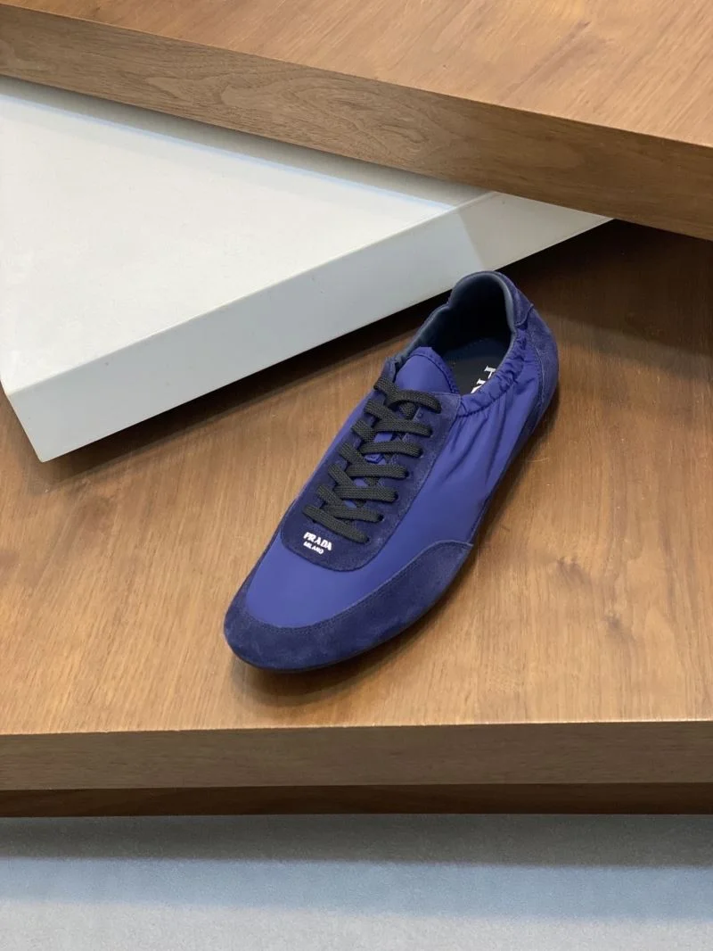 Prada Low Shoes Reliable 35300