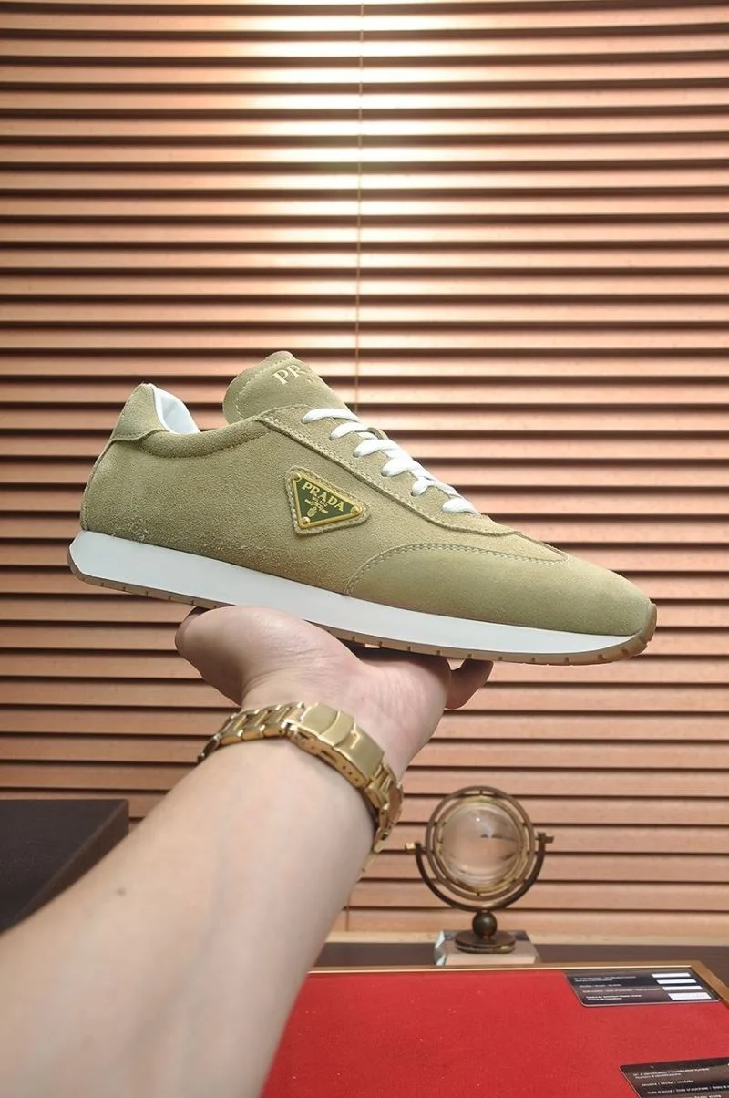 Prada Low Shoes StreetReady 35289