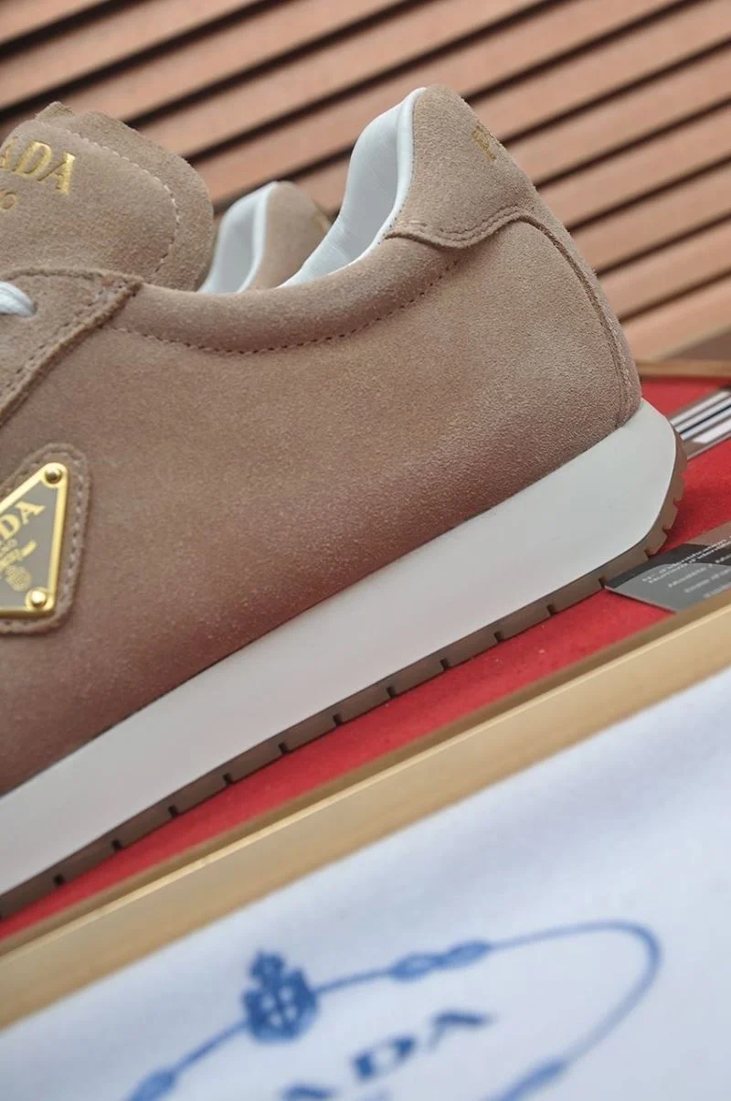 Prada Low Shoes FashionForward 35292