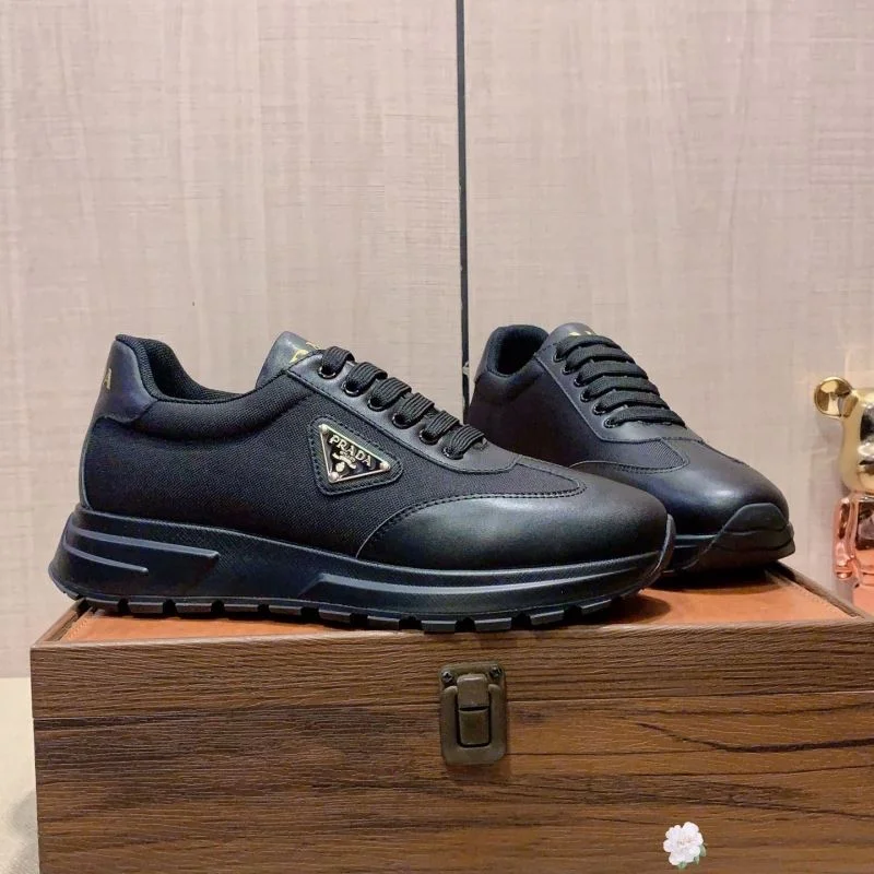 HighPerformance Prada Low Shoes 35288