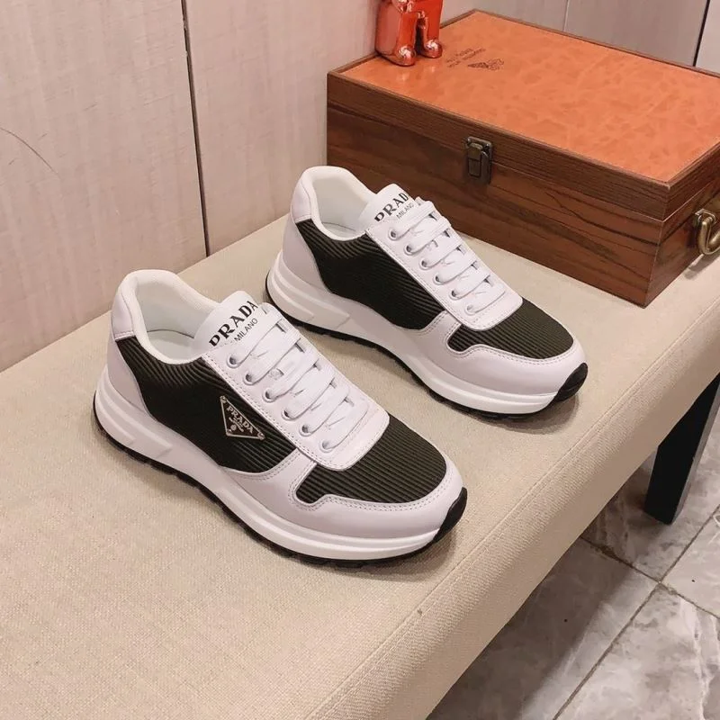 Compact Prada Low Shoes 35293